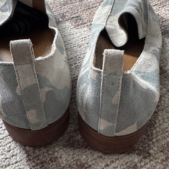 Susina Gray Camouflage Men's Loafers - Picture 3 of 3